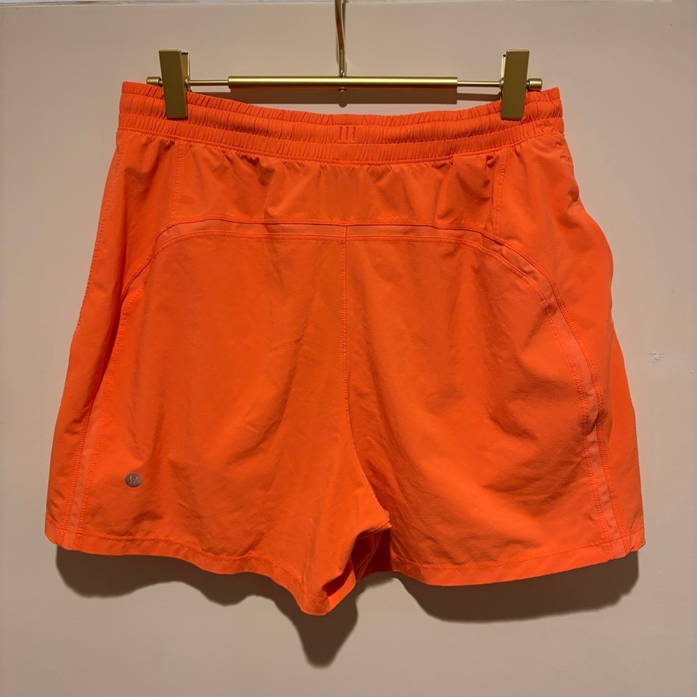 Lululemon Men’s Pace Breaker Linerless Shorts 7” Inseam in Rush Orange, Size L - Picture 9 of 10